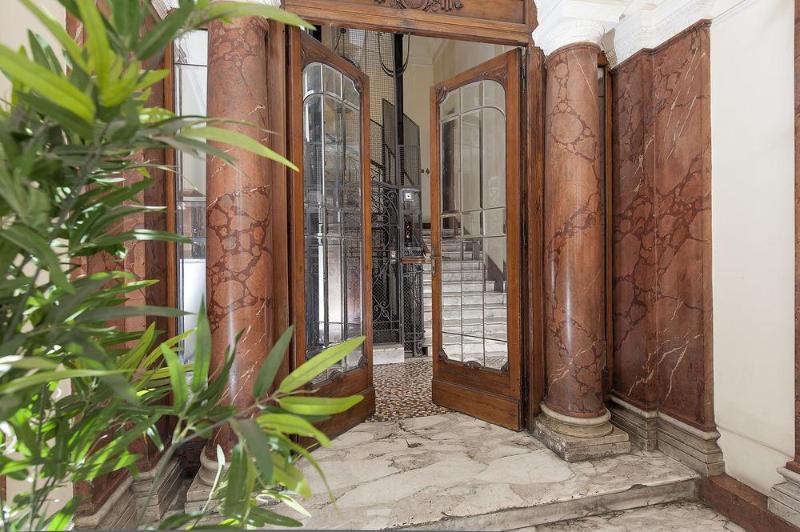 Residenza Zanardelli Bed & Breakfast Рим Екстериор снимка