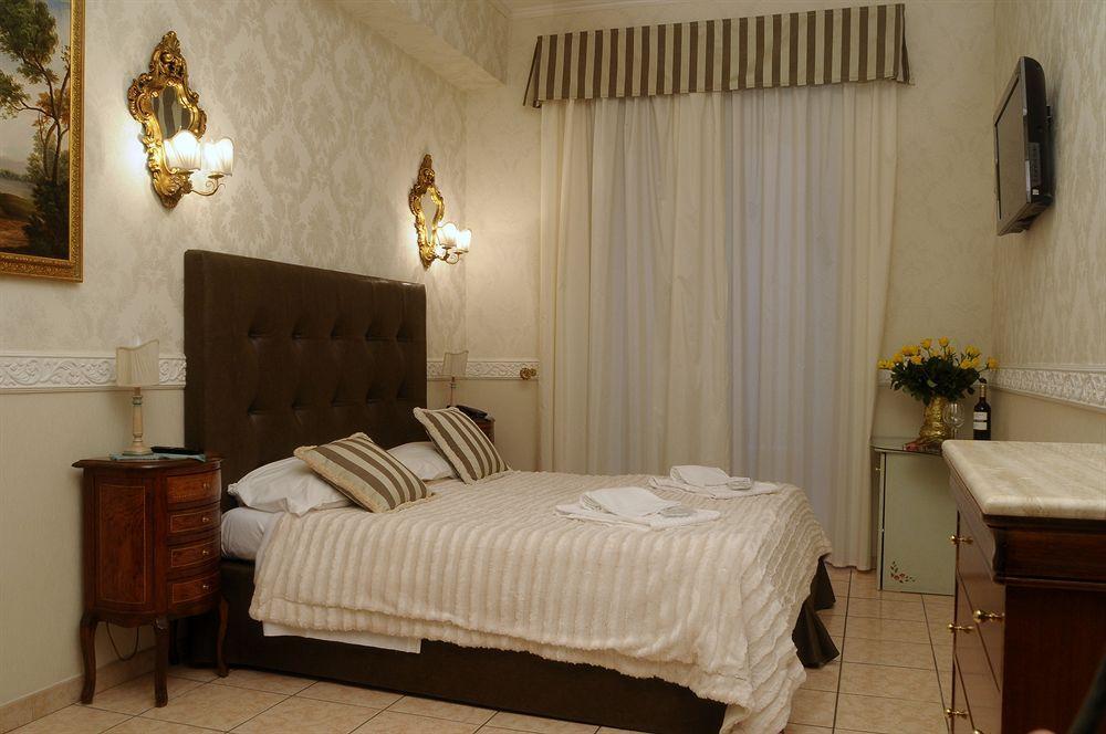 Residenza Zanardelli Bed & Breakfast Рим Екстериор снимка