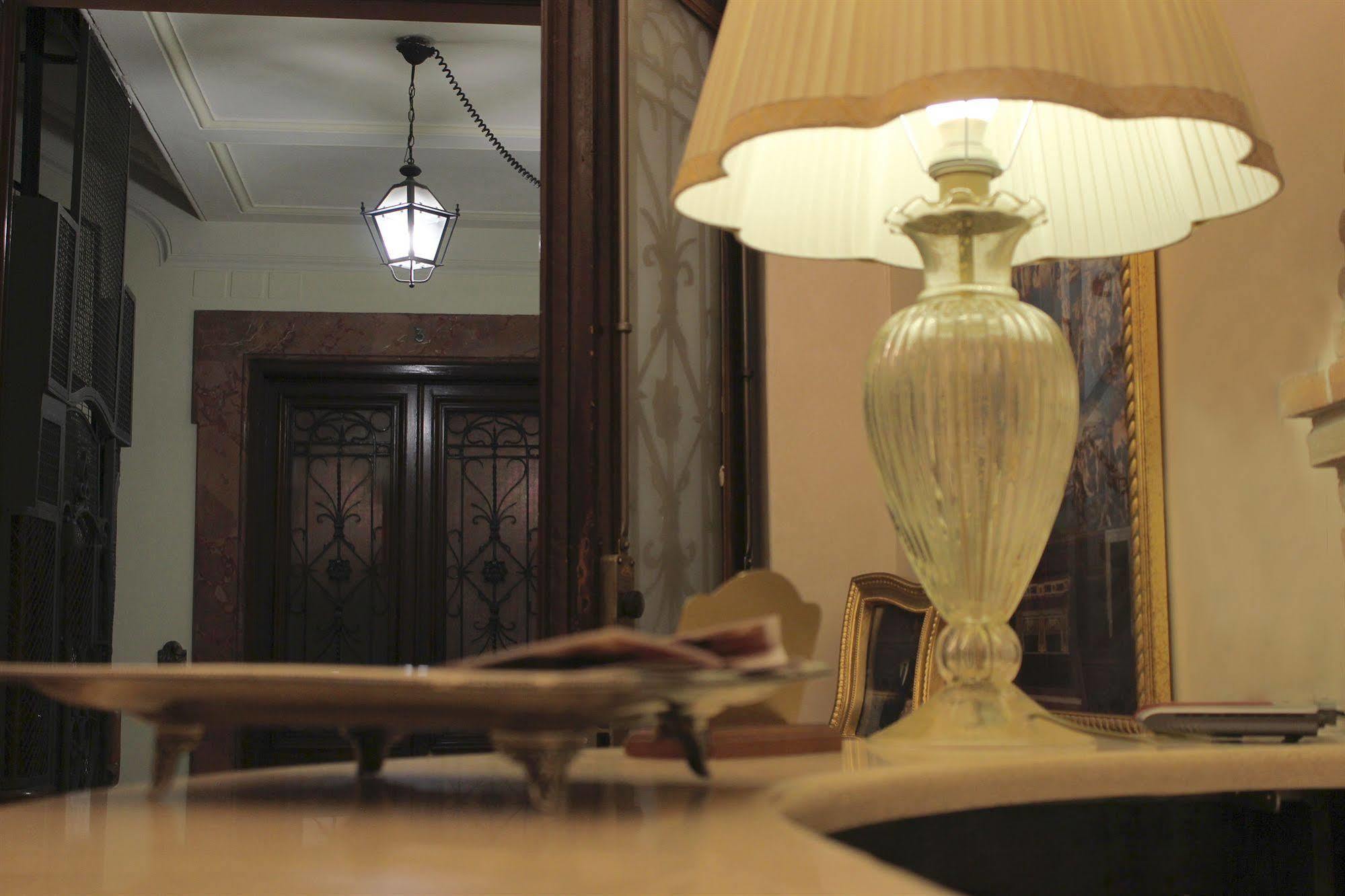 Residenza Zanardelli Bed & Breakfast Рим Екстериор снимка