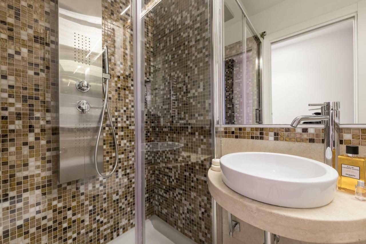 Residenza Zanardelli Bed & Breakfast Рим Екстериор снимка